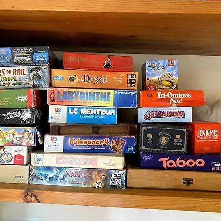 Feriehus Grande Maison Bi-familiale, Belle Vue, Piscine *