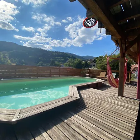 Grande Maison Bi-familiale, Belle Vue, Piscine Freland